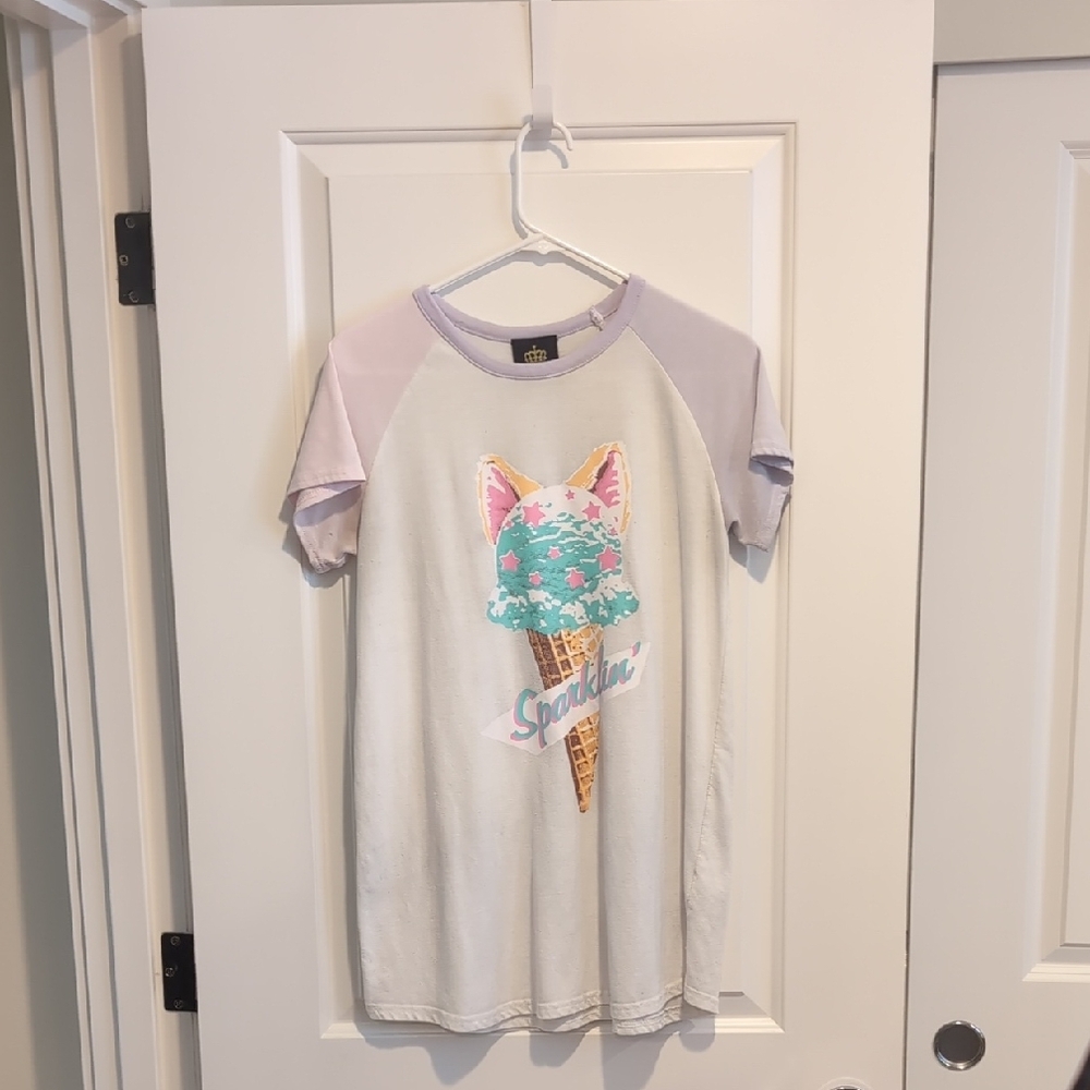 Listen Flavor Oversized Shirt